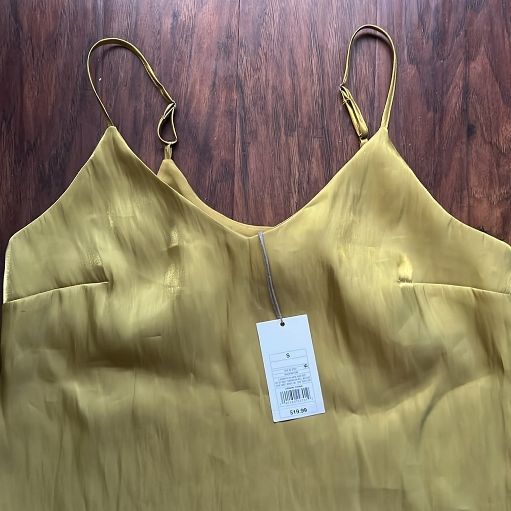 NWT Gold Tank - A New Day Small - Picture 3 of 4
